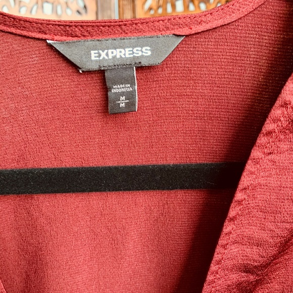 Express deep V red blouse - Picture 8 of 9